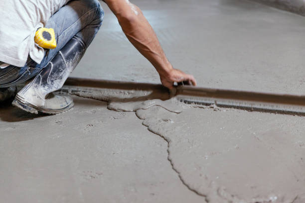 Best Commercial Concrete Services in Cypress Gardens, FL